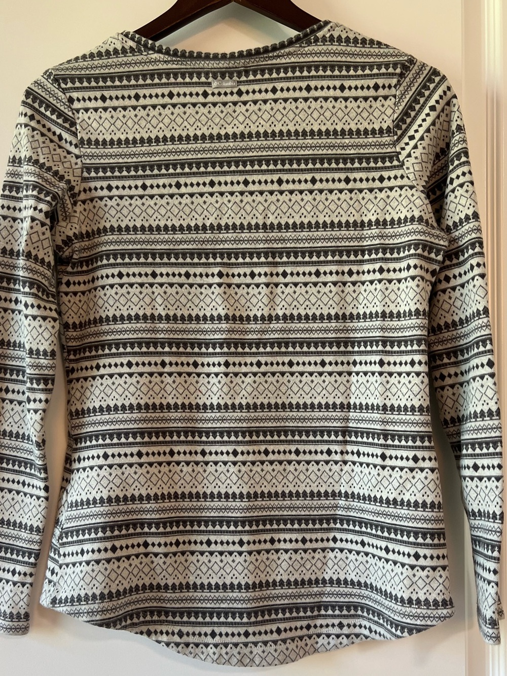 Columbia Grey Ivory White Knit Henley Long Sleeve Shirt Womens Large Gorpcore - Picture 3 of 9